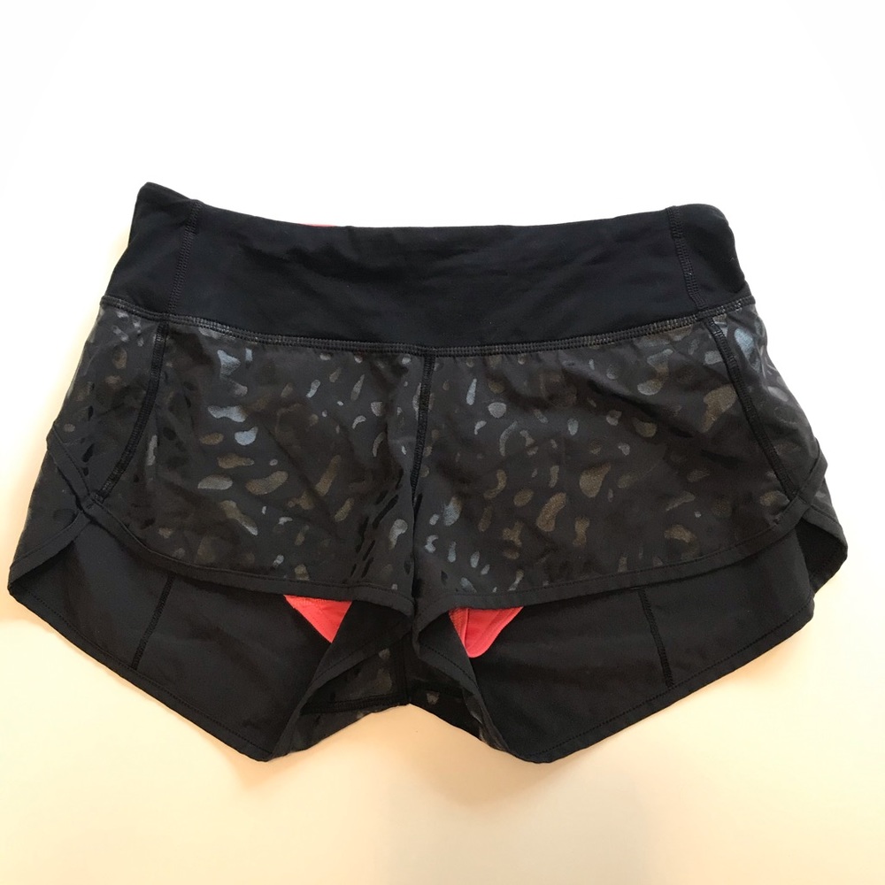 Lululemon Speed Short - Animal Swirl